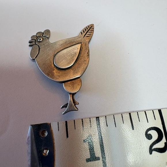 Sterling Silver Chicken Bird Brooch - Picture 3 of 3